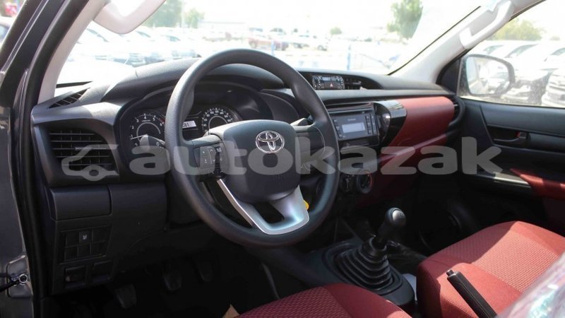 Big with watermark toyota hilux akmecet import dubai 2638