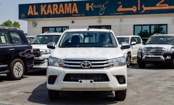 Buy Import Toyota Hilux White Car in Import - Dubai in Akmecet Buy Import Toyota Hilux White Car in Import - Dubai in Akmecet