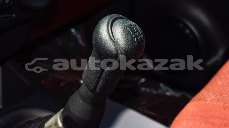 Big with watermark toyota hilux akmecet import dubai 2648