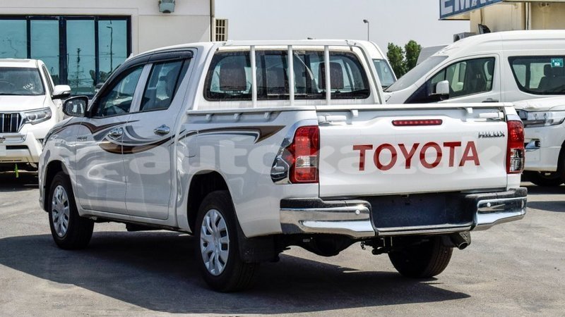 Big with watermark toyota hilux akmecet import dubai 2648