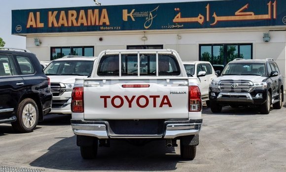 Buy Import Toyota Hilux White Car in Import - Dubai in Akmecet Buy Import Toyota Hilux White Car in Import - Dubai in Akmecet