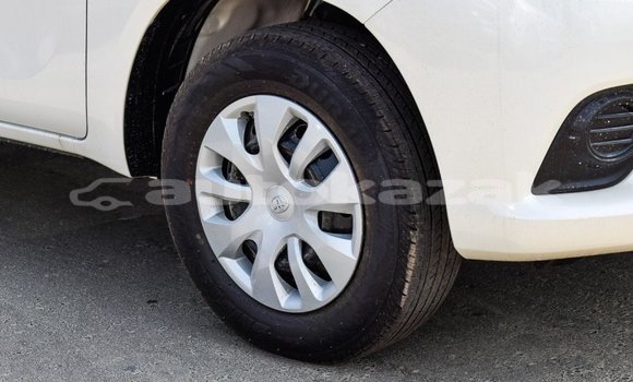 Buy Import Toyota Hilux White Car in Import - Dubai in Akmecet Buy Import Toyota Hilux White Car in Import - Dubai in Akmecet