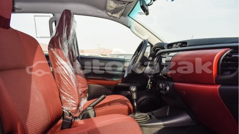 Big with watermark toyota hilux akmecet import dubai 2652