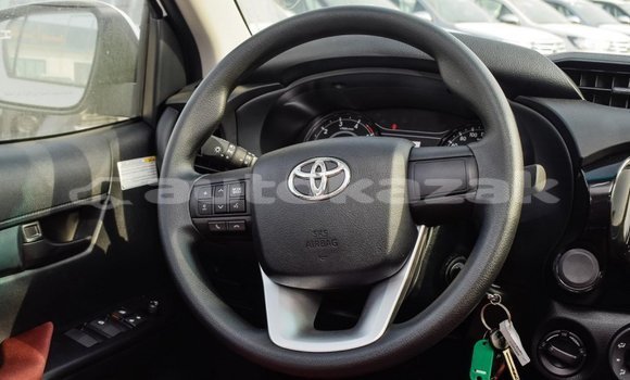 Buy Import Toyota Hilux White Car in Import - Dubai in Akmecet Buy Import Toyota Hilux White Car in Import - Dubai in Akmecet