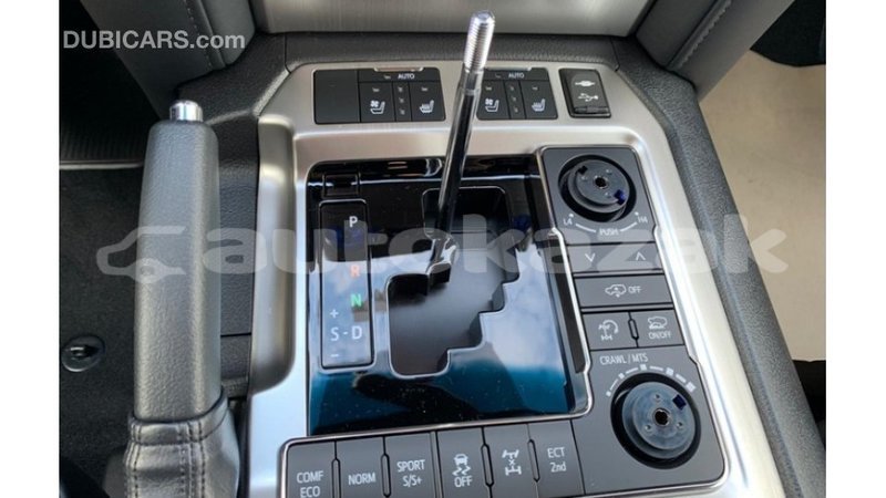 Big with watermark toyota land cruiser akmecet import dubai 2656