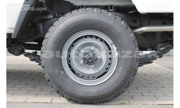 Buy Import Toyota Land Cruiser White Car in Import - Dubai in Akmecet Buy Import Toyota Land Cruiser White Car in Import - Dubai in Akmecet