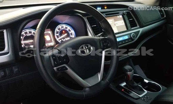 Buy Import Toyota Highlander Other Car in Import - Dubai in Akmecet Buy Import Toyota Highlander Other Car in Import - Dubai in Akmecet