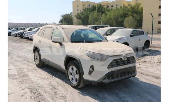 Buy Import Toyota 4Runner White Car in Import - Dubai in Akmecet Buy Import Toyota 4Runner White Car in Import - Dubai in Akmecet