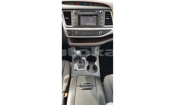 Buy Import Toyota Highlander Brown Car in Import - Dubai in Akmecet Buy Import Toyota Highlander Brown Car in Import - Dubai in Akmecet