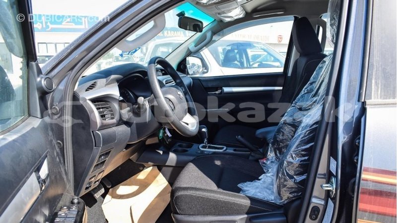 Big with watermark toyota hilux akmecet import dubai 2674
