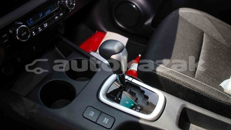 Big with watermark toyota hilux akmecet import dubai 2675