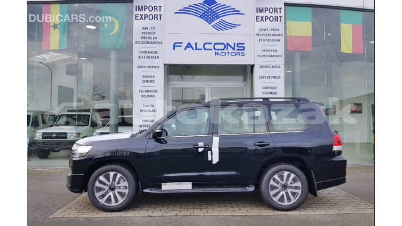 Big with watermark toyota land cruiser akmecet import dubai 2677