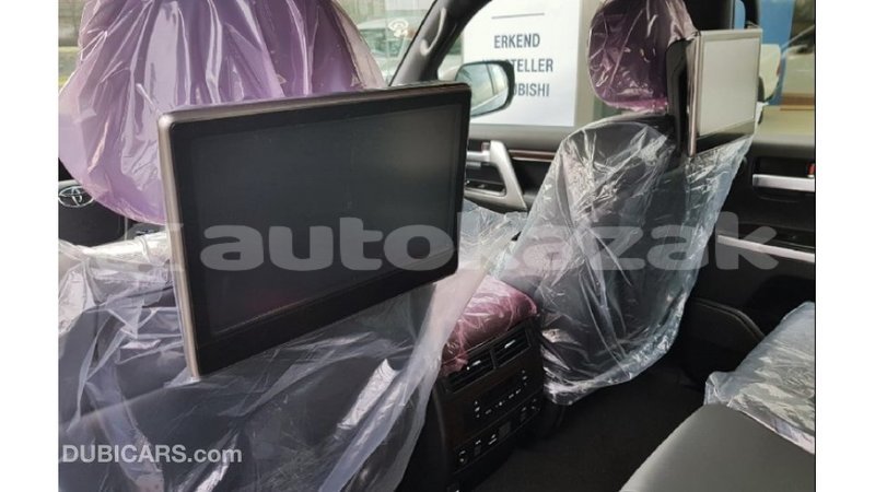 Big with watermark toyota land cruiser akmecet import dubai 2677