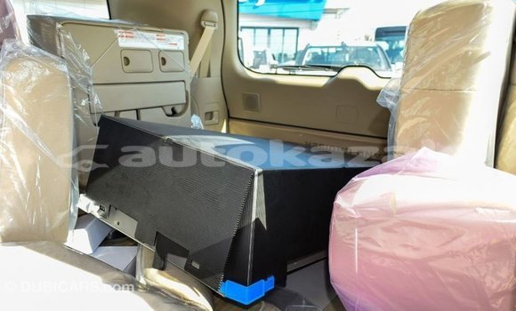 Buy Import Toyota Land Cruiser White Car in Import - Dubai in Akmecet Buy Import Toyota Land Cruiser White Car in Import - Dubai in Akmecet