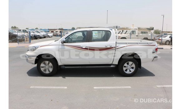 Buy Import Toyota Hilux White Car in Import - Dubai in Akmecet Buy Import Toyota Hilux White Car in Import - Dubai in Akmecet