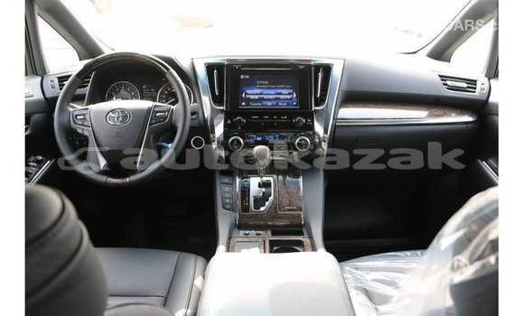 Buy Import Toyota Alphard White Car in Import - Dubai in Akmecet Buy Import Toyota Alphard White Car in Import - Dubai in Akmecet