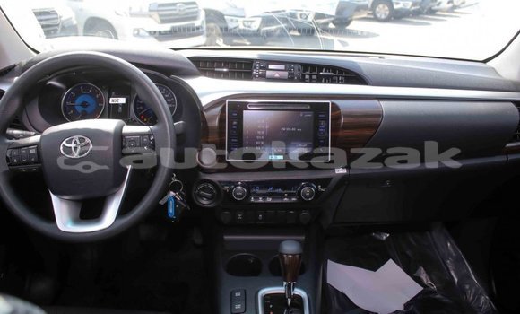 Buy Import Toyota Hilux White Car in Import - Dubai in Akmecet Buy Import Toyota Hilux White Car in Import - Dubai in Akmecet