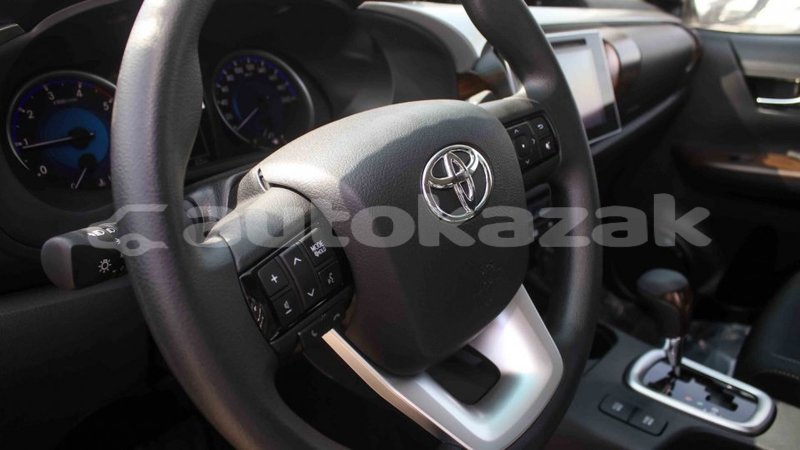 Big with watermark toyota hilux akmecet import dubai 2693