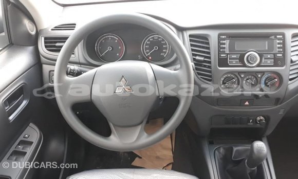 Buy Import Mitsubishi L200 White Car in Import - Dubai in Akmecet Buy Import Mitsubishi L200 White Car in Import - Dubai in Akmecet
