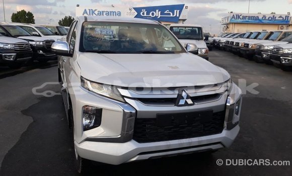 Buy Import Mitsubishi L200 White Car in Import - Dubai in Akmecet Buy Import Mitsubishi L200 White Car in Import - Dubai in Akmecet