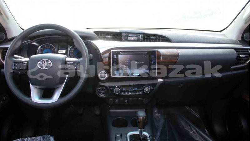 Big with watermark toyota hilux akmecet import dubai 2696
