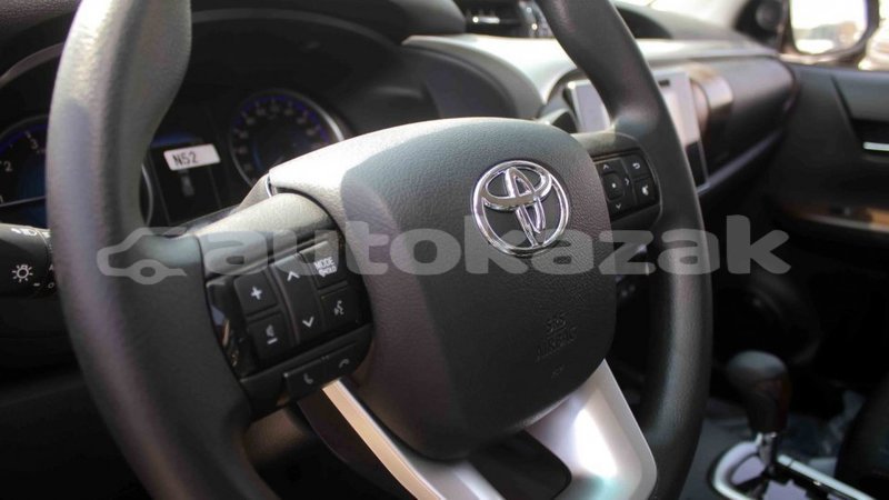 Big with watermark toyota hilux akmecet import dubai 2696