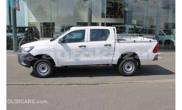 Buy Import Toyota Hilux White Car in Import - Dubai in Akmecet Buy Import Toyota Hilux White Car in Import - Dubai in Akmecet