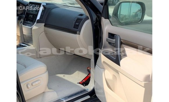 Buy Import Toyota Land Cruiser Black Car in Import - Dubai in Akmecet Buy Import Toyota Land Cruiser Black Car in Import - Dubai in Akmecet