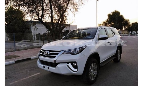 Buy Import Toyota Fortuner White Car in Import - Dubai in Akmecet Buy Import Toyota Fortuner White Car in Import - Dubai in Akmecet