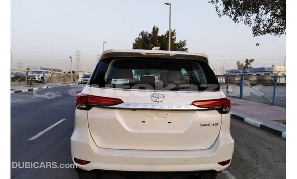 Buy Import Toyota Fortuner White Car in Import - Dubai in Akmecet Buy Import Toyota Fortuner White Car in Import - Dubai in Akmecet