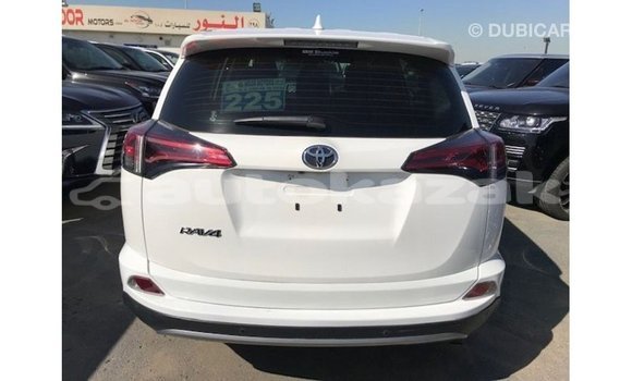 Buy Import Toyota 4Runner White Car in Import - Dubai in Akmecet Buy Import Toyota 4Runner White Car in Import - Dubai in Akmecet