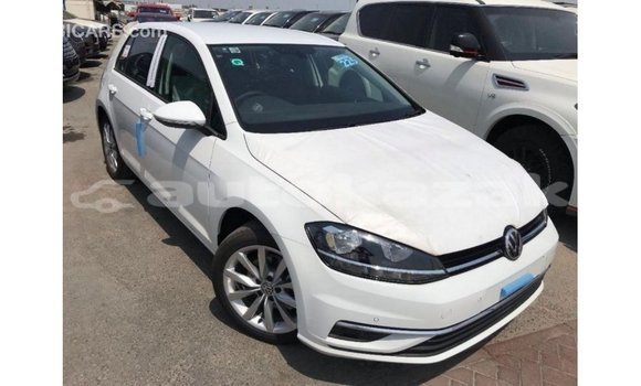 Buy Import Volkswagen Golf White Car in Import - Dubai in Akmecet Buy Import Volkswagen Golf White Car in Import - Dubai in Akmecet
