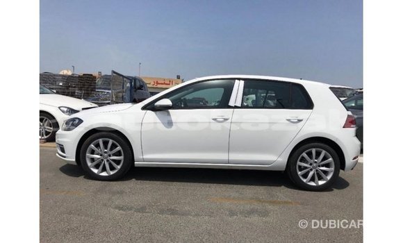 Buy Import Volkswagen Golf White Car in Import - Dubai in Akmecet Buy Import Volkswagen Golf White Car in Import - Dubai in Akmecet