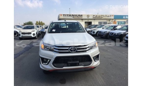 Buy Import Toyota Hilux White Car in Import - Dubai in Akmecet Buy Import Toyota Hilux White Car in Import - Dubai in Akmecet