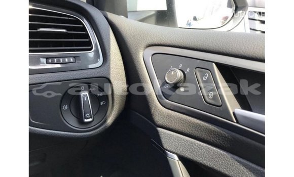 Buy Import Volkswagen Golf White Car in Import - Dubai in Akmecet Buy Import Volkswagen Golf White Car in Import - Dubai in Akmecet