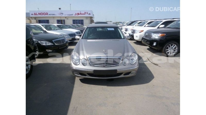 Big with watermark mercedes benz 200 akmecet import dubai 2744