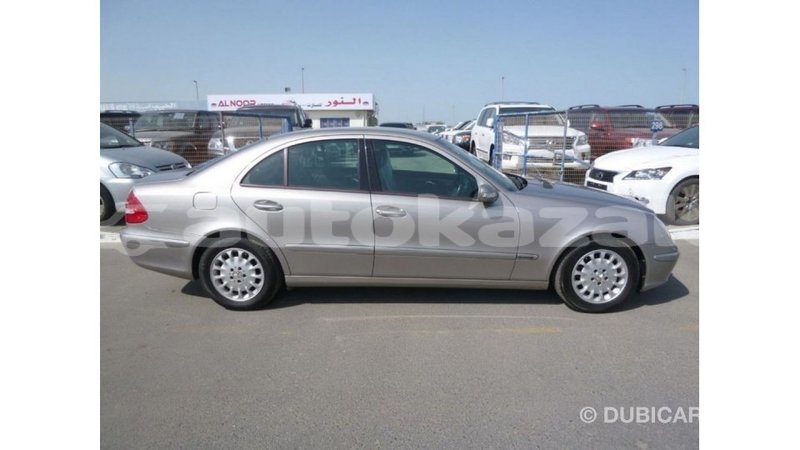 Big with watermark mercedes benz 200 akmecet import dubai 2744