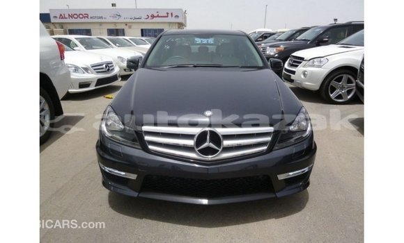 Buy Import Mercedes-Benz 190 Black Car in Import - Dubai in Akmecet Buy Import Mercedes-Benz 190 Black Car in Import - Dubai in Akmecet