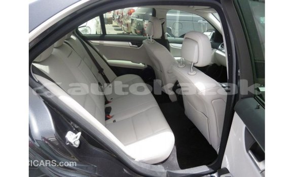 Buy Import Mercedes-Benz 190 Black Car in Import - Dubai in Akmecet Buy Import Mercedes-Benz 190 Black Car in Import - Dubai in Akmecet