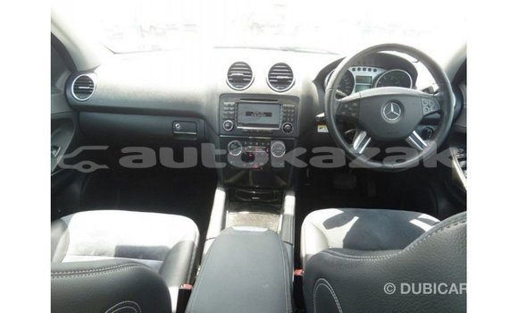 Buy Import Mercedes-Benz 190 Black Car in Import - Dubai in Akmecet Buy Import Mercedes-Benz 190 Black Car in Import - Dubai in Akmecet