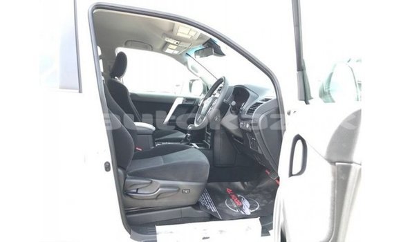 Buy Import Toyota Prado White Car in Import - Dubai in Akmecet Buy Import Toyota Prado White Car in Import - Dubai in Akmecet