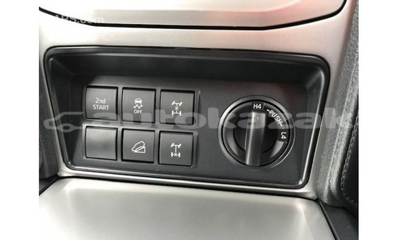 Buy Import Toyota Prado White Car in Import - Dubai in Akmecet Buy Import Toyota Prado White Car in Import - Dubai in Akmecet