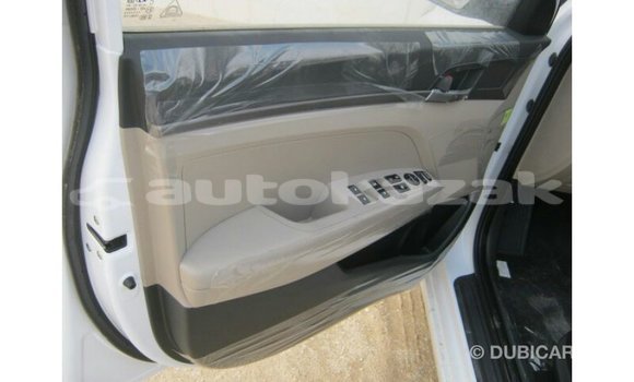Buy Import Hyundai Elantra White Car in Import - Dubai in Akmecet Buy Import Hyundai Elantra White Car in Import - Dubai in Akmecet