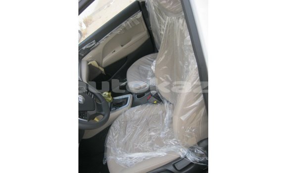 Buy Import Hyundai Elantra White Car in Import - Dubai in Akmecet Buy Import Hyundai Elantra White Car in Import - Dubai in Akmecet