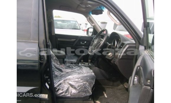 Buy Import Mitsubishi Pajero Black Car in Import - Dubai in Akmecet Buy Import Mitsubishi Pajero Black Car in Import - Dubai in Akmecet