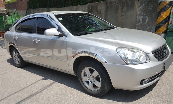 Buy Used Kia Carens Silver Car in Astana in Akmola