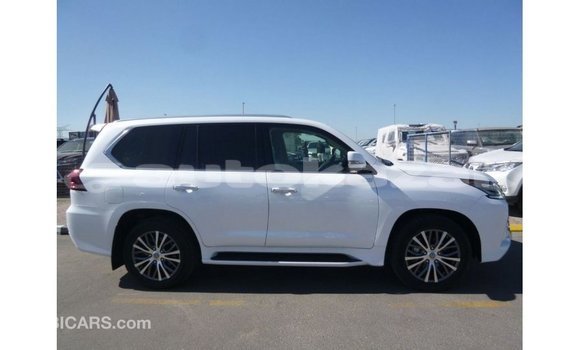 Buy Import Lexus LX White Car in Import - Dubai in Akmecet Buy Import Lexus LX White Car in Import - Dubai in Akmecet