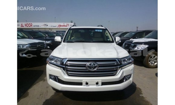 Buy Import Toyota Land Cruiser White Car in Import - Dubai in Akmecet Buy Import Toyota Land Cruiser White Car in Import - Dubai in Akmecet