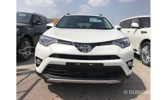 Buy Import Toyota 4Runner White Car in Import - Dubai in Akmecet Buy Import Toyota 4Runner White Car in Import - Dubai in Akmecet