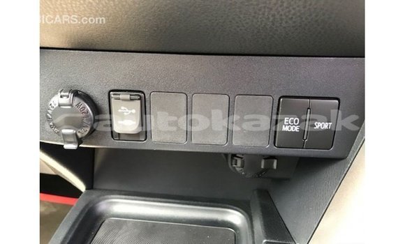 Buy Import Toyota 4Runner White Car in Import - Dubai in Akmecet Buy Import Toyota 4Runner White Car in Import - Dubai in Akmecet